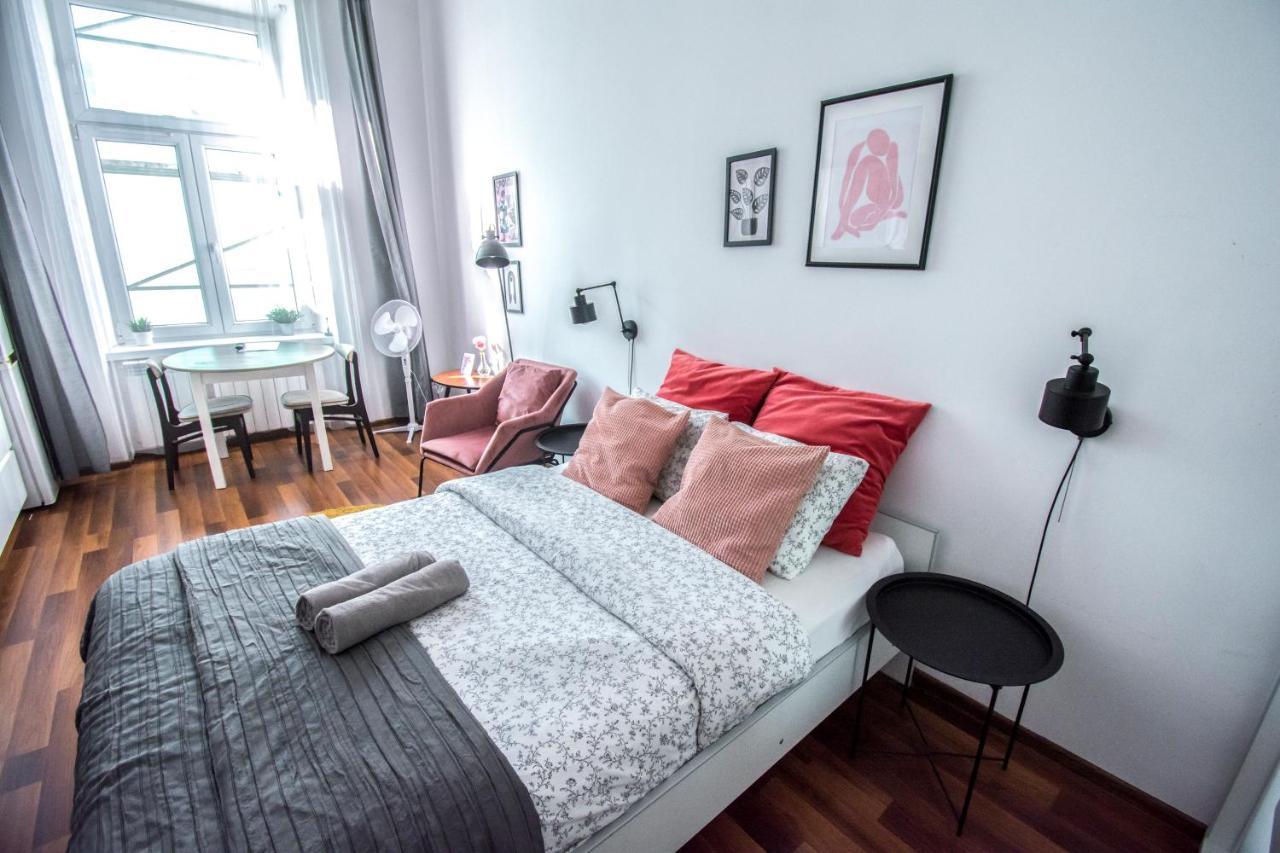Lion Apartments - Laba Krakow Bagian luar foto
